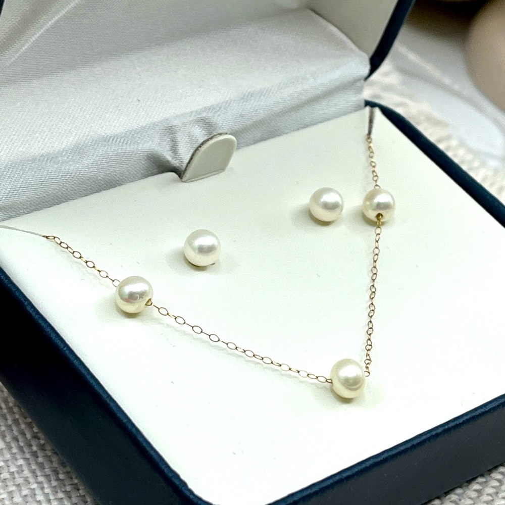 Vintage 14k Gold & Genuine Pearl Necklace + Stud Earrings Set, 18”